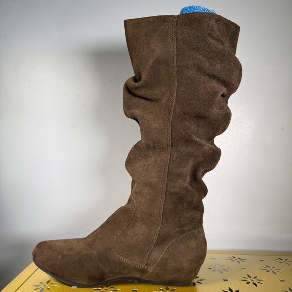 Bakers Brown Suede Slouch Knee-High Boots with Side Zip – Size 7 - Picture 4 of 12